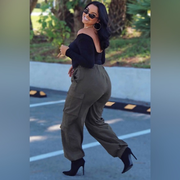 NWT Cargo Jogger - Picture 2 of 12